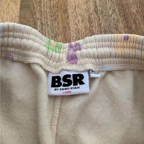 NEVER WORN By Samii Ryan Floral Sweatpants ✨ - Picture 4 of 4